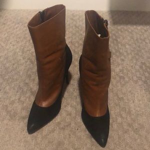 Donald J. Pliner Heeled Boots, 9 🔥🔥🔥